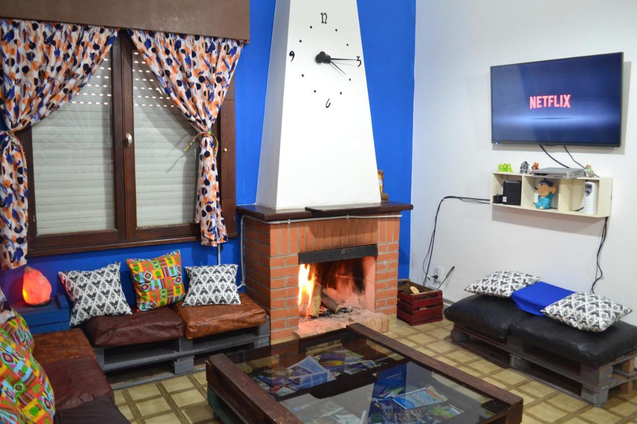 D'Charruas Hostel Конкордия Екстериор снимка